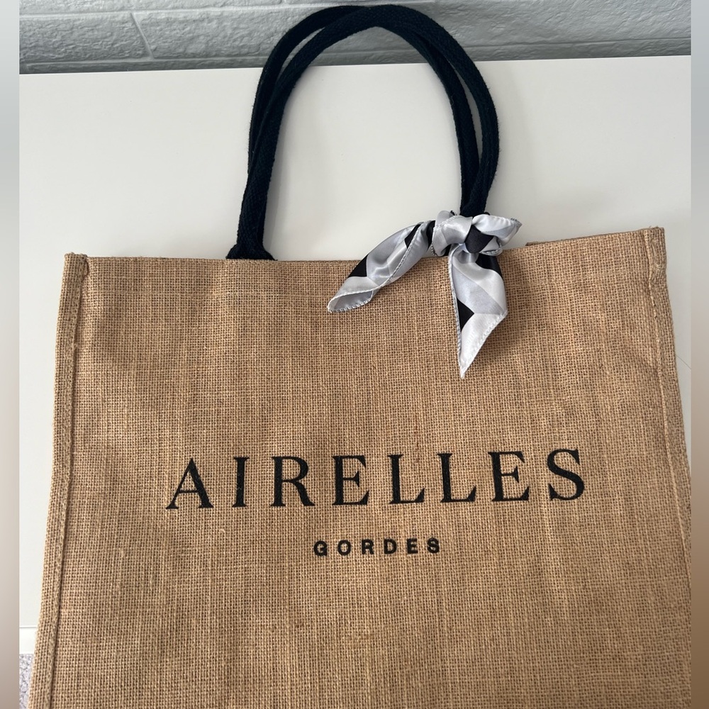 Penhaligon's Authentic Handbag Scarf (25cm*25cm) (50 sheets)